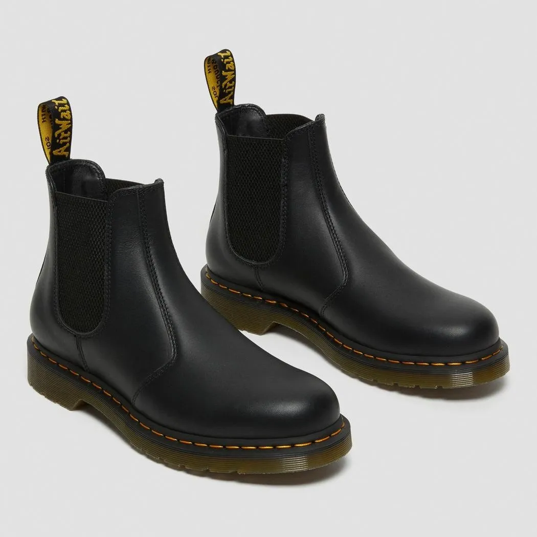 Dr. Martens 2976 Chelsea Boot